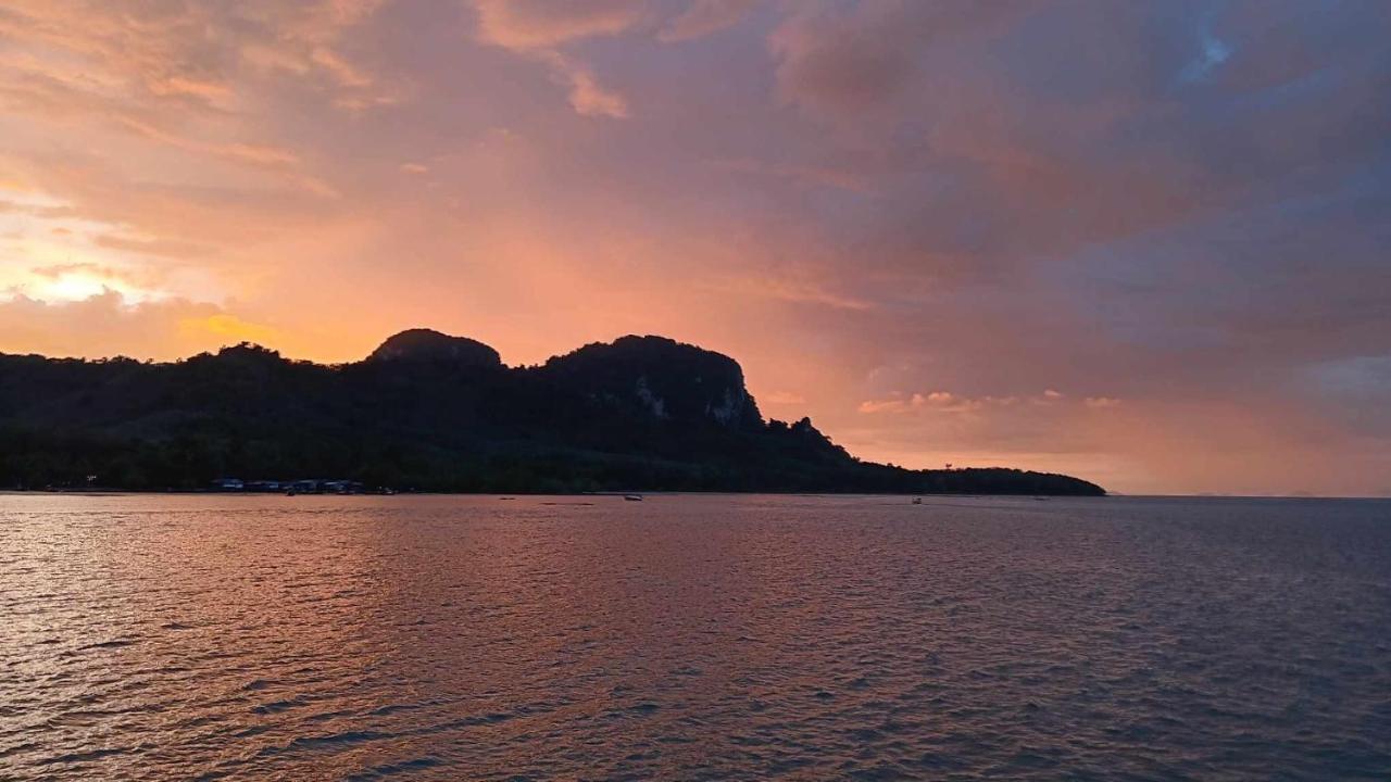 Kohmook​ Money​ House Lejlighed Koh Mook Eksteriør billede